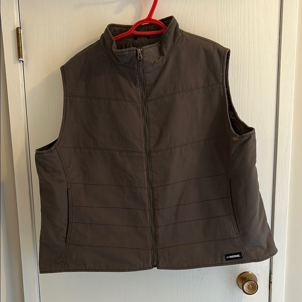 Brown Casual Outdoor Vest with Full-Length Zipper